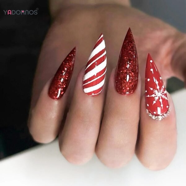 Long Stiletto Red Fake Nails Women Christmas Party Press on Nails Glossy Snowflake Printed Girls Charms Full Cover Nails Tips